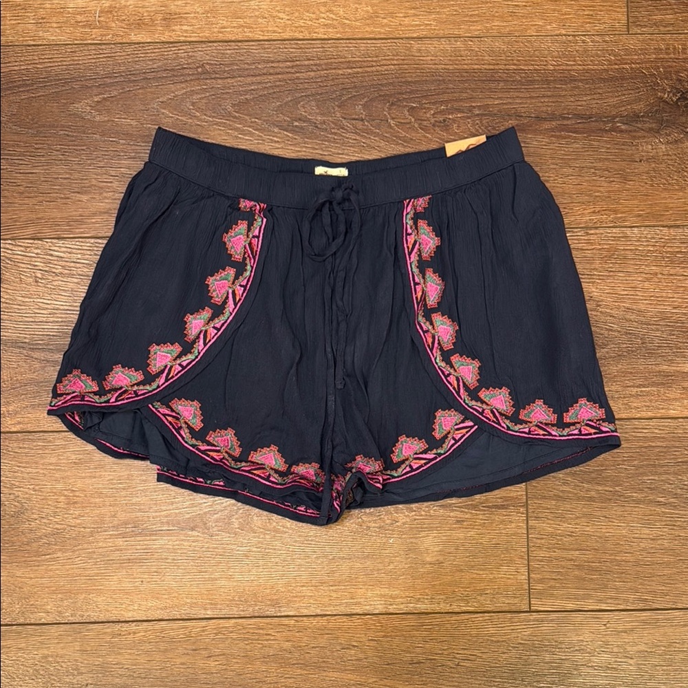 Women’s Shorts size small, Hollister Co.